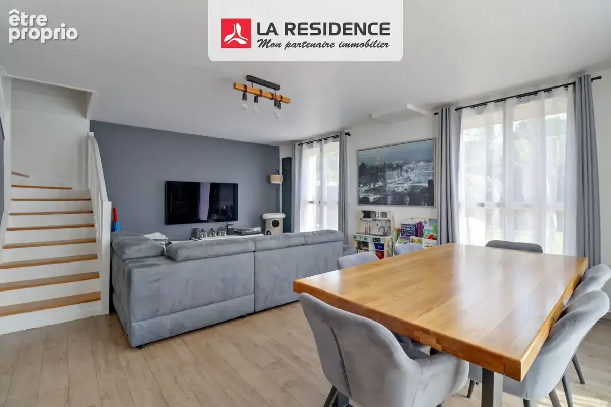 Photo Maison à Ecquevilly au prix de 420 000€