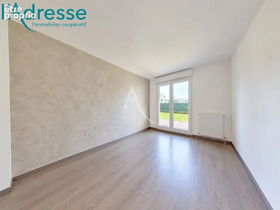 Appartement Noisy Le Grand 3 pièce(s) 64 m2 + jardinet - photo 6