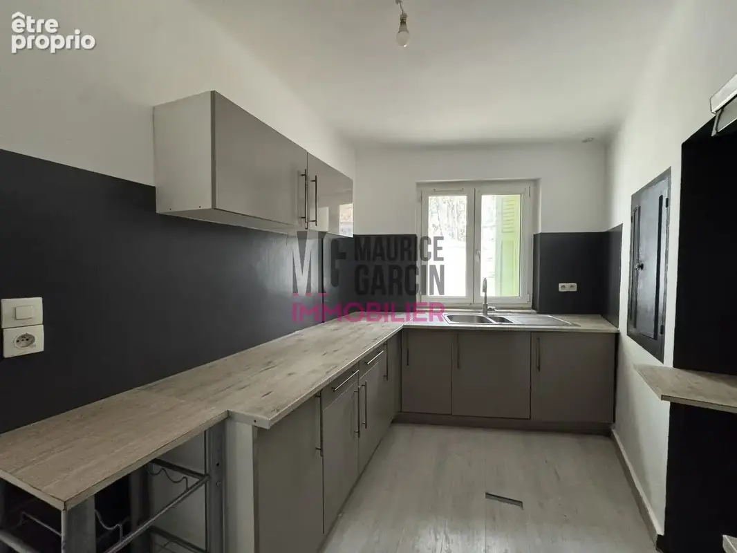 Appartement 144 m² à vendre à Jonquieres (84150) - photo 3