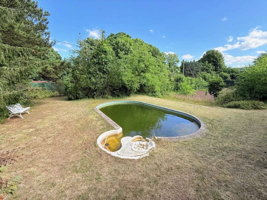 Terrain à CAILLY-SUR-EURE