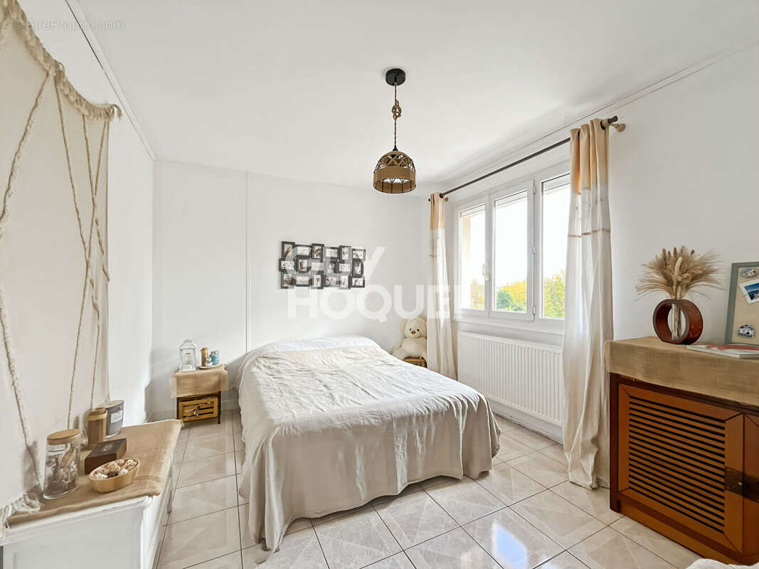 Maison à CHAUMES-EN-BRIE