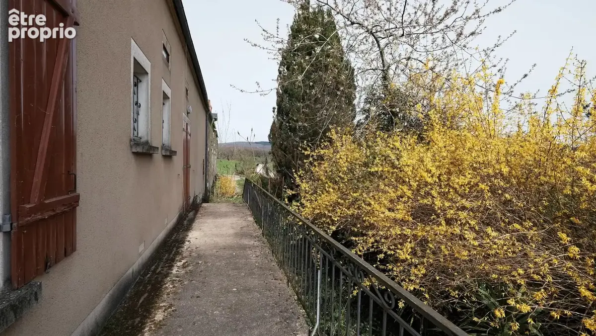 Grande maison à vendre à Onlay - photo 19