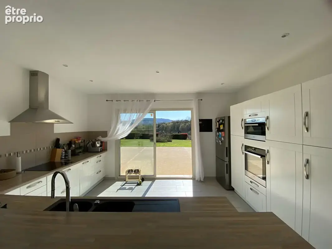 Maison contemporaine 153 m²  avec piscine Proche commerces - photo 2