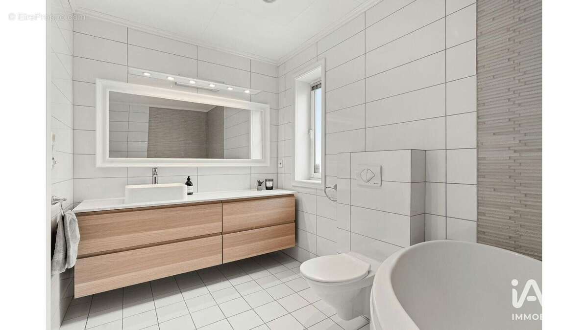 Photo 3 - Appartement à LA COURNEUVE