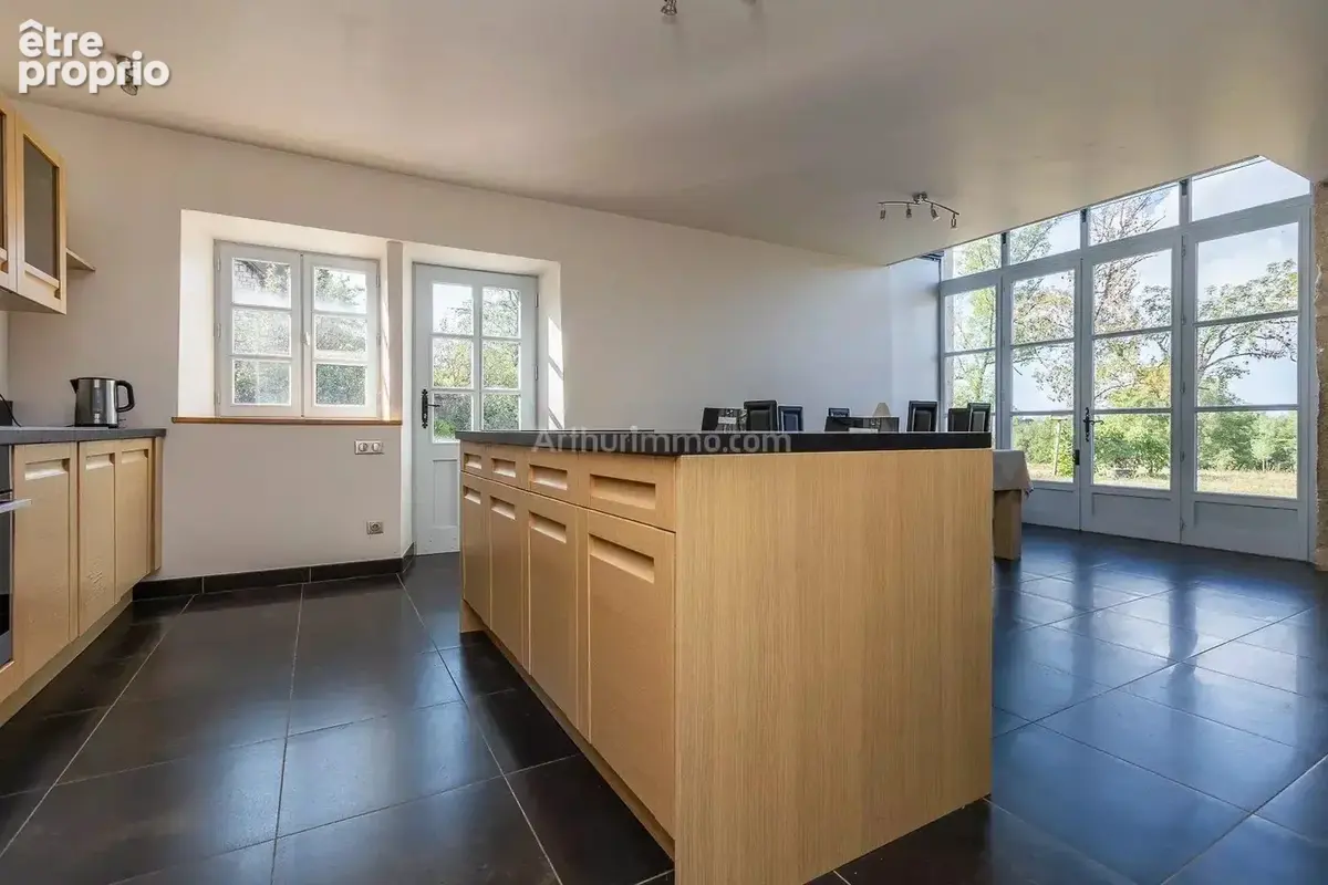 Vente Maison Groslee-saint-benoit(01300) 389 000ï¿œ - photo 3
