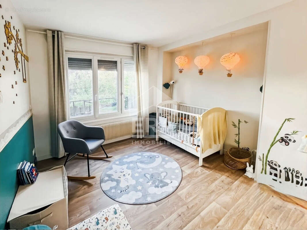 Maison à COMBS-LA-VILLE