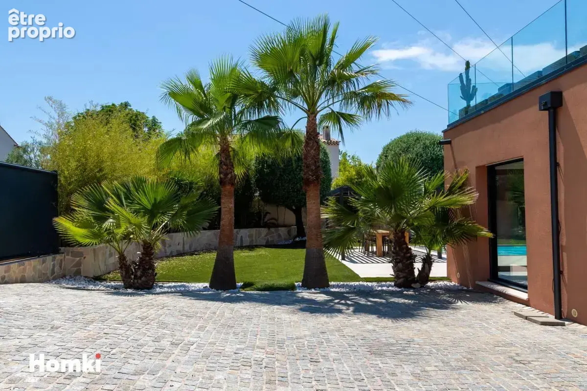 Maison/Villa T4 de 102 m² à Grasse 06130 - photo 3