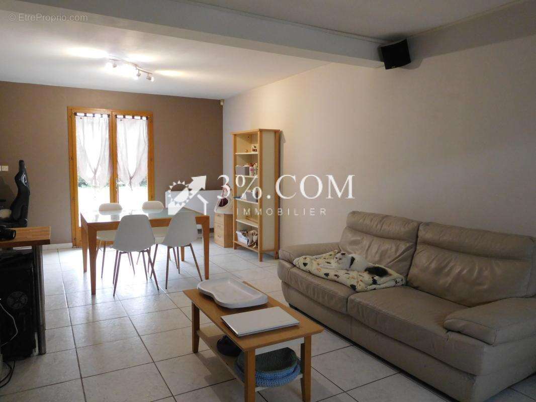 Maison à LYS-LEZ-LANNOY