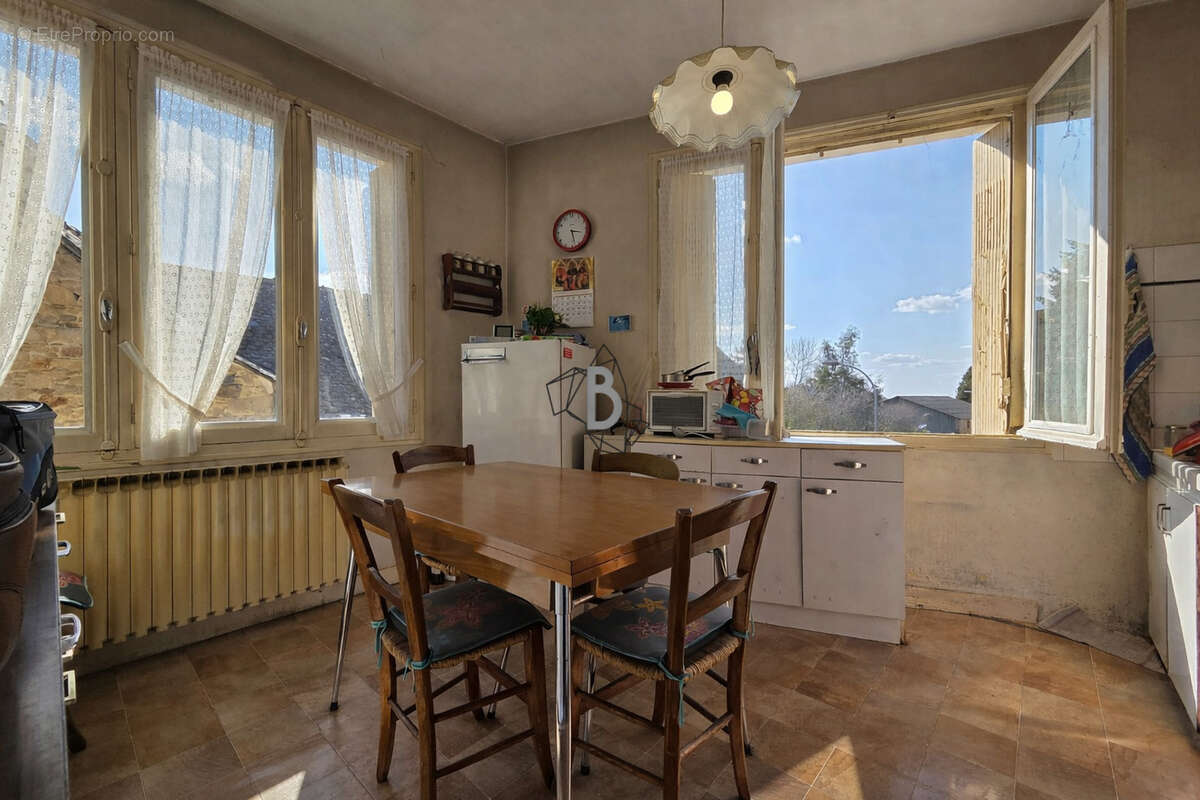 Maison à AURIAC-LAGAST