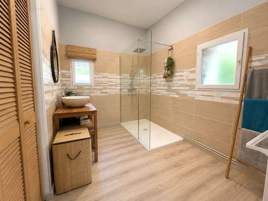 Maison 165 m² à Rivery  - photo 11