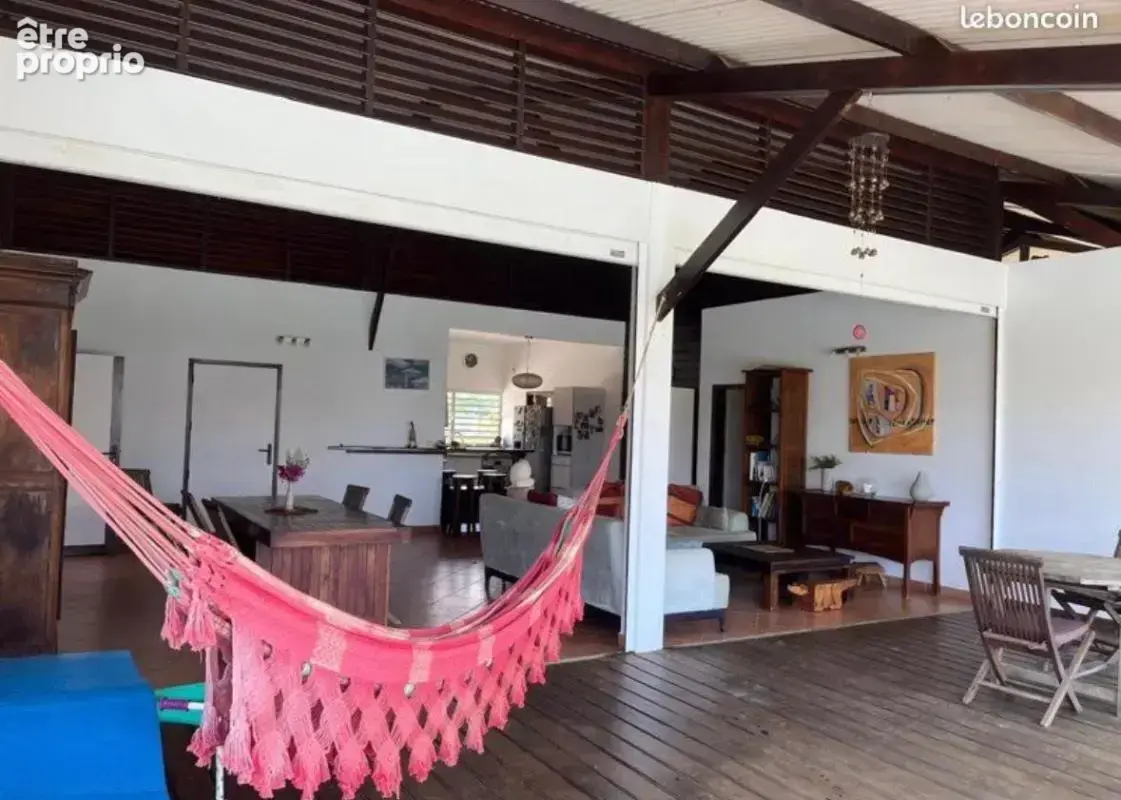 Villa T5 avec piscine, dépendance et bureau   Rémire-Montjol - photo 9