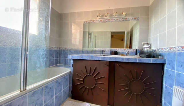 Maison à FRONTIGNAN