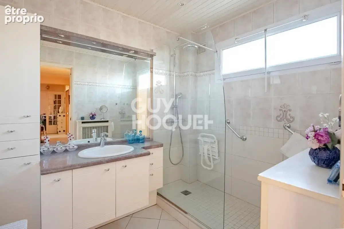 Appartement Fontenay Sous Bois 3 pièce(s) 77.37 m2 - photo 7