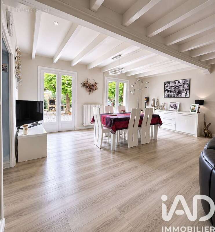 Photo 6 - Maison à LES BILLAUX