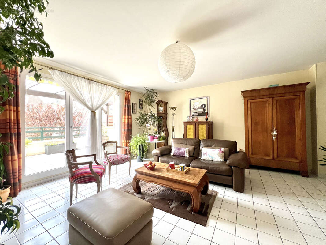 Maison de ville avec terrasse - photo 2