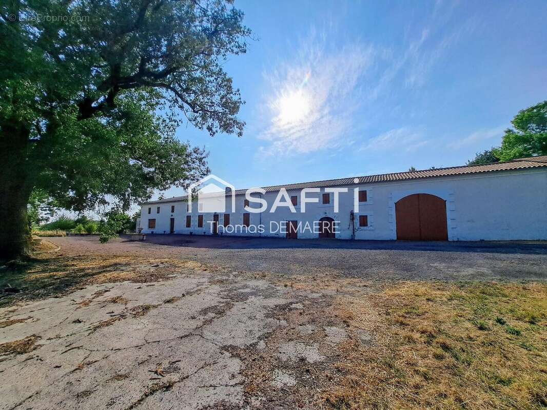 Photo 3 - Maison à MONTENDRE