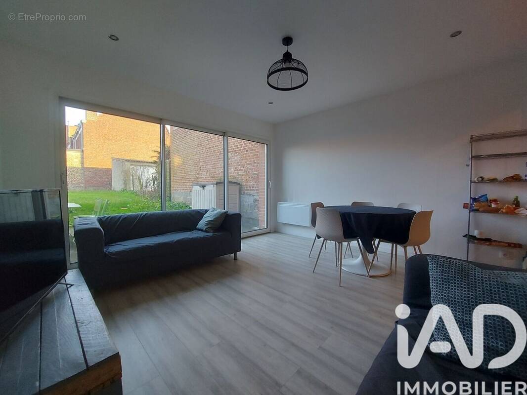 Photo 1 - Maison à RONCHIN