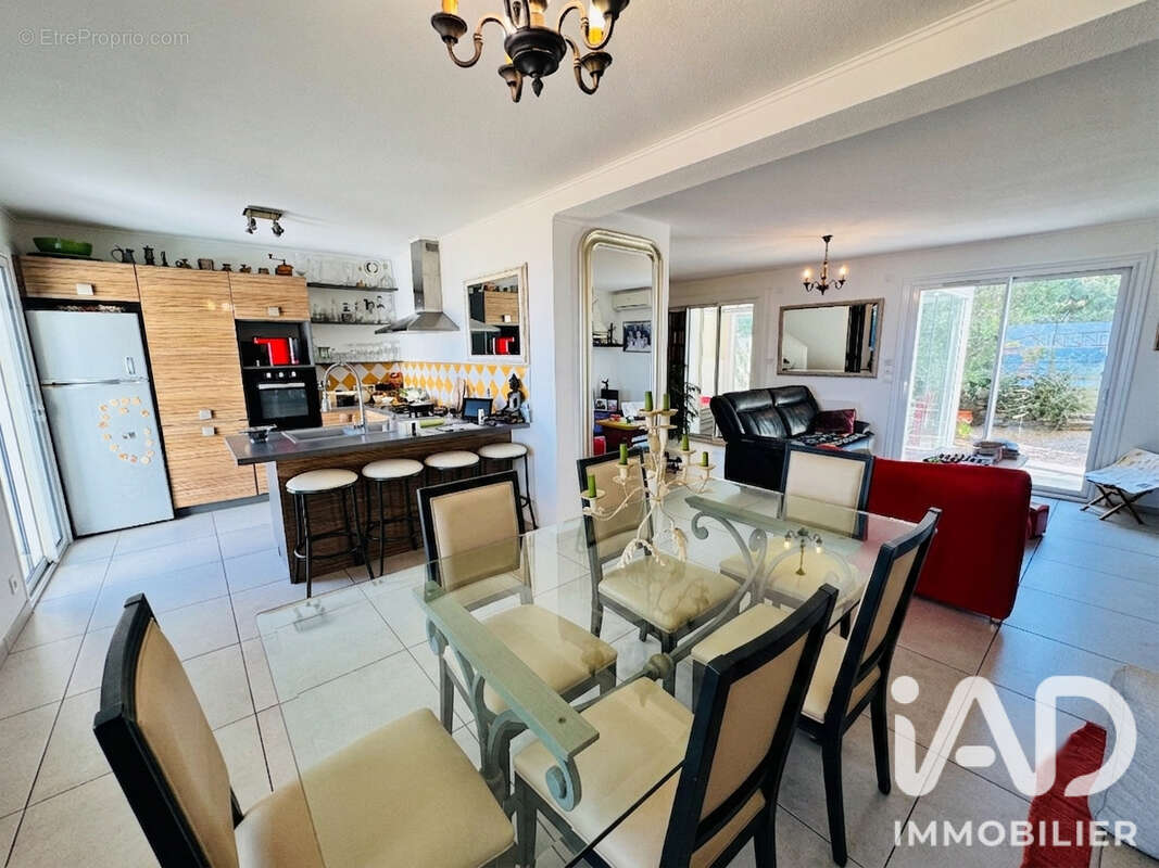Maison 108 m² à Port-Vendres  - photo 3
