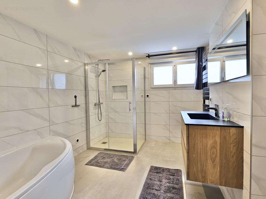 MAISON HAUT DE GAMME - 3 chambres - Jardin paysager - photo 16