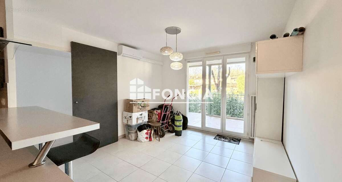 Appartement à COGOLIN