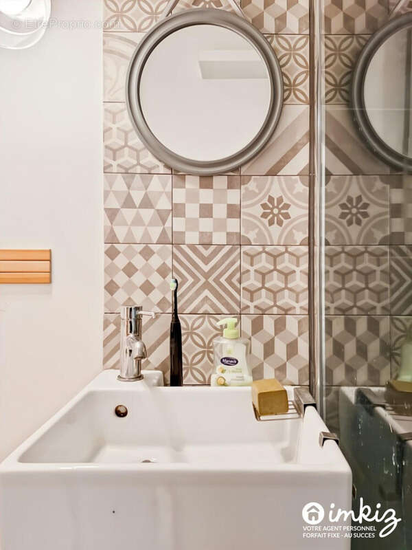 Appartement à PARIS-18E