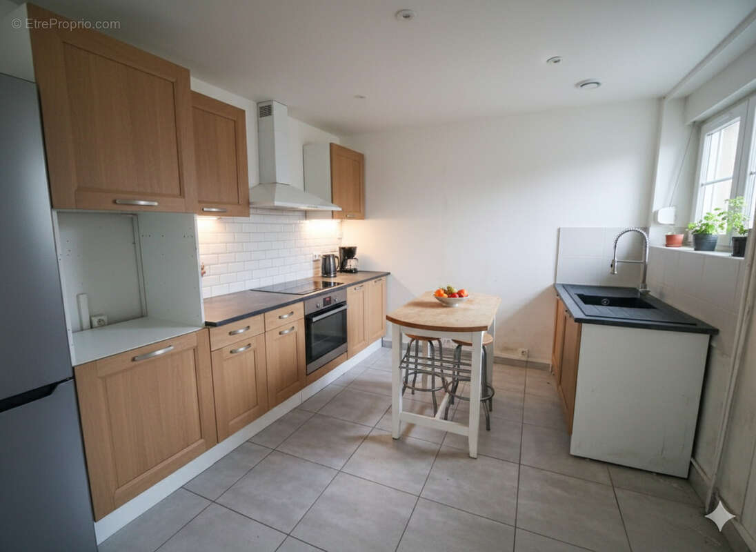 Maison à SAINT-LOUP-SUR-SEMOUSE