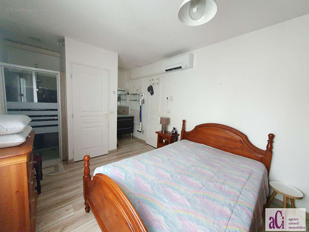 Maison à L'HAY-LES-ROSES