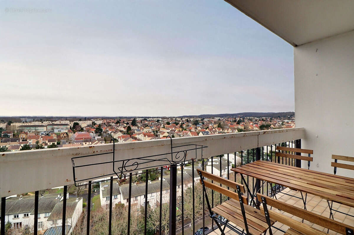 Appartement à TAVERNY