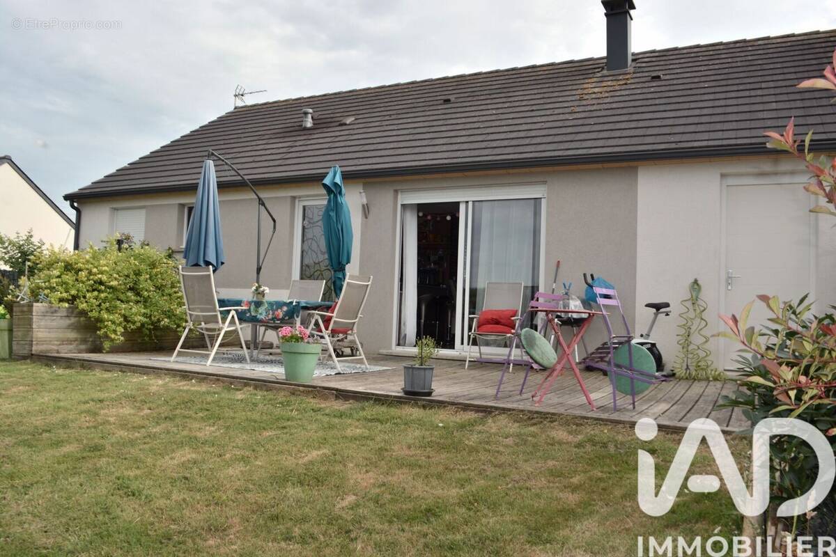 Photo 1 - Maison à MEZIERES-SUR-COUESNON