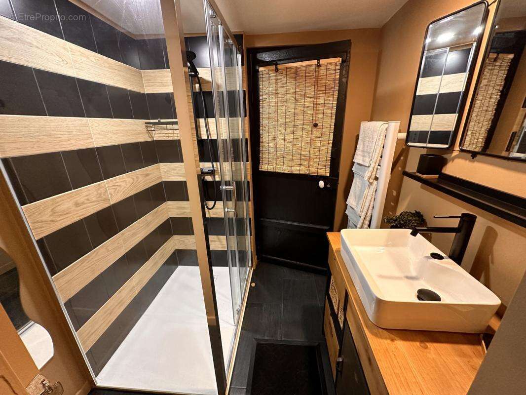 Maison à LE GUE-DE-LA-CHAINE