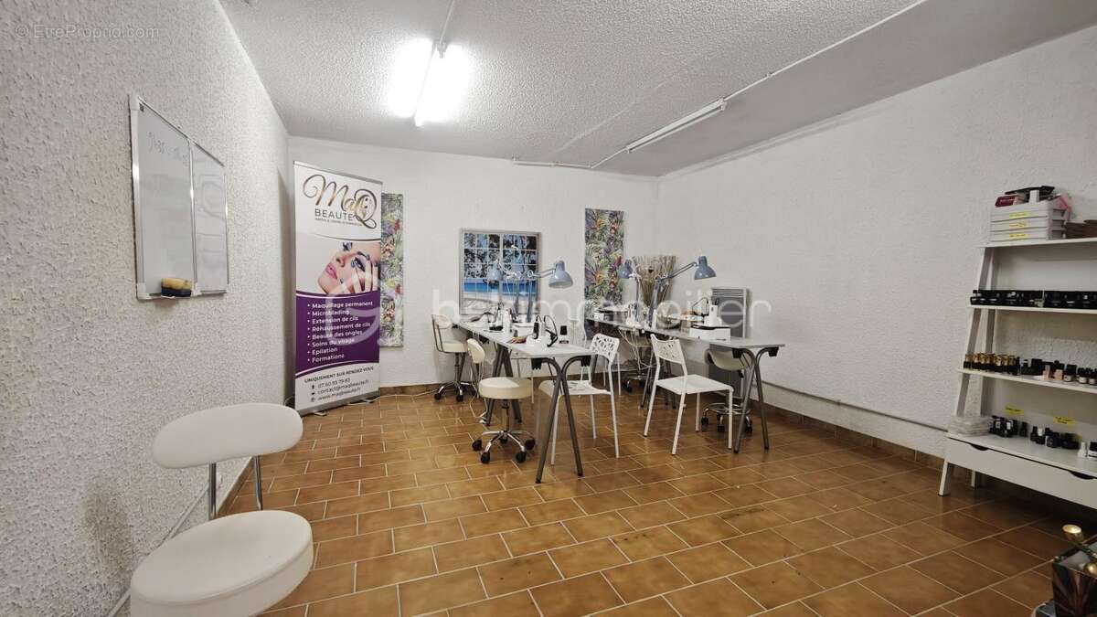 Commerce à CASTANET-TOLOSAN
