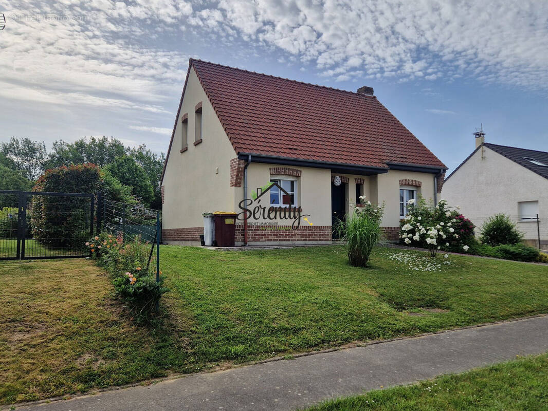 Maison à GOUZEAUCOURT