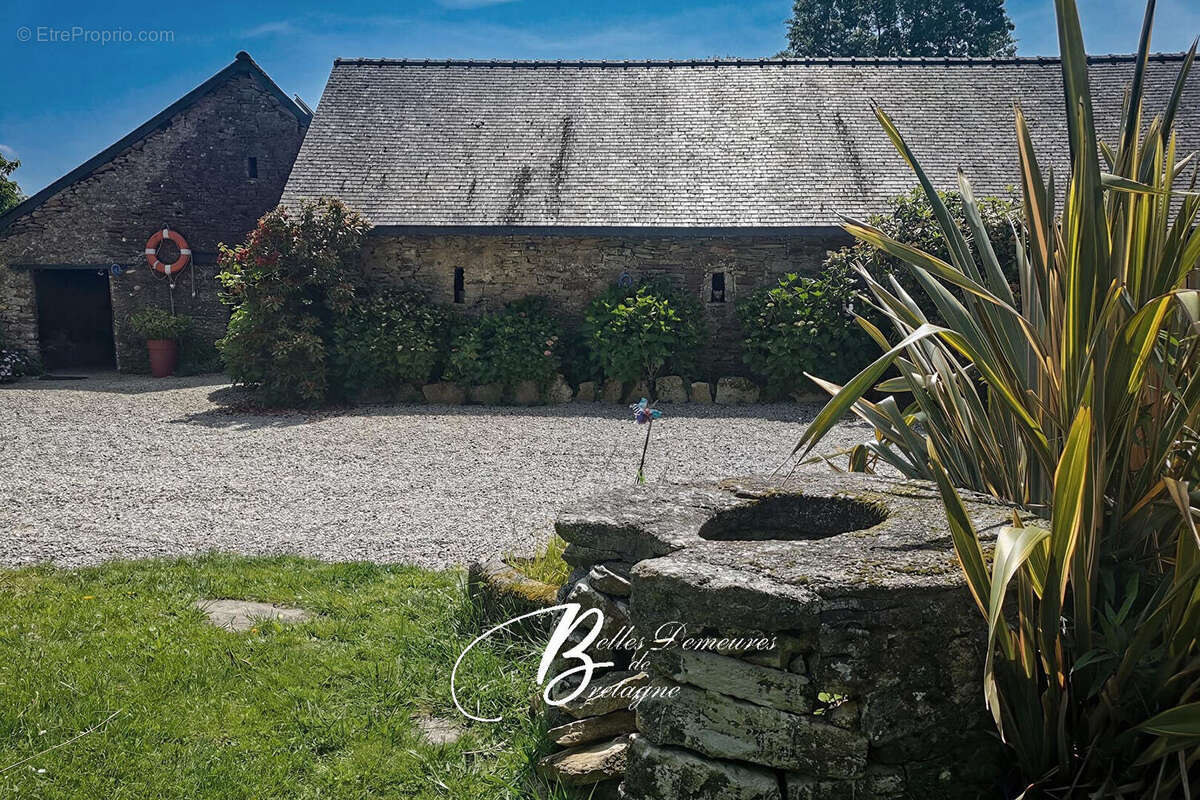Maison à PLUVIGNER