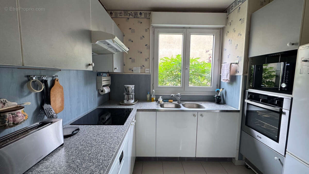 Appartement à PARIS-12E
