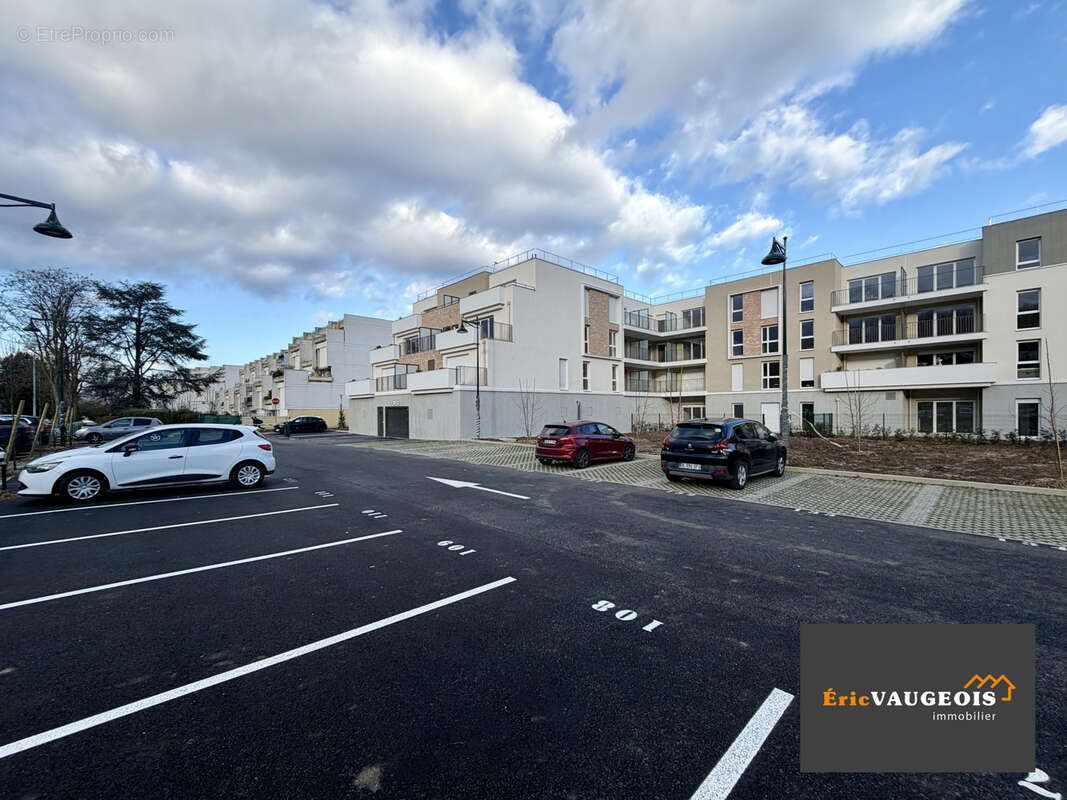 Appartement à COULOMMIERS