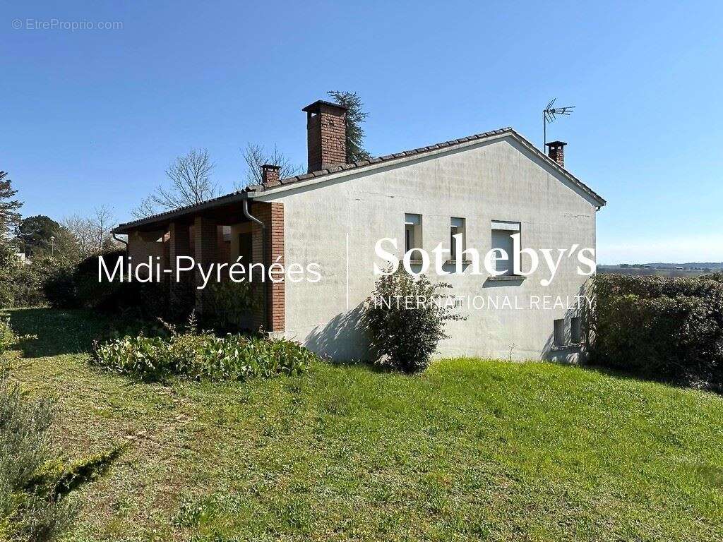 Maison à VIGOULET-AUZIL