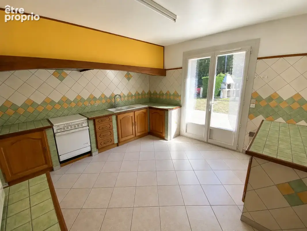 Maison 4 pièces - 129 m2 + dépendances - photo 6