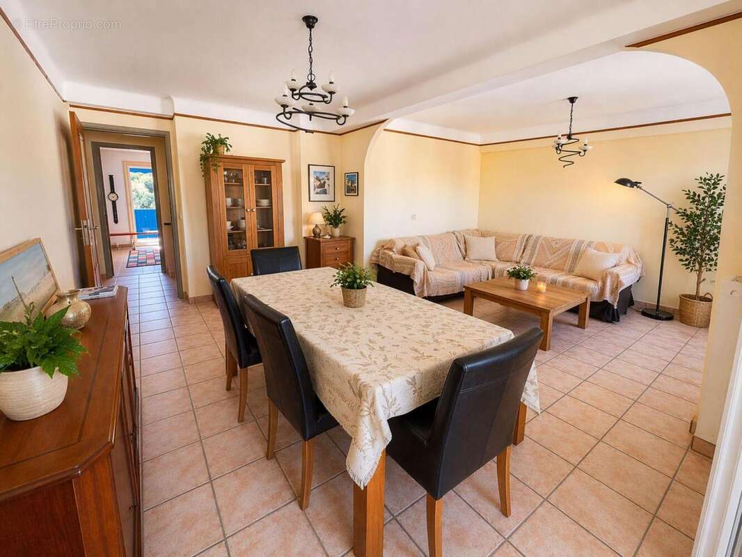   - Appartement à NICE