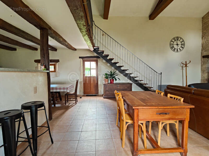 Maison à CIVRAY