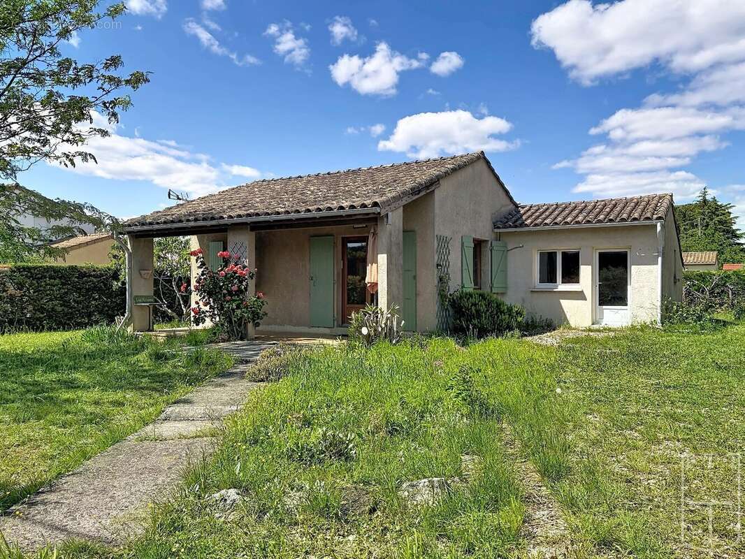 Maison à RUOMS