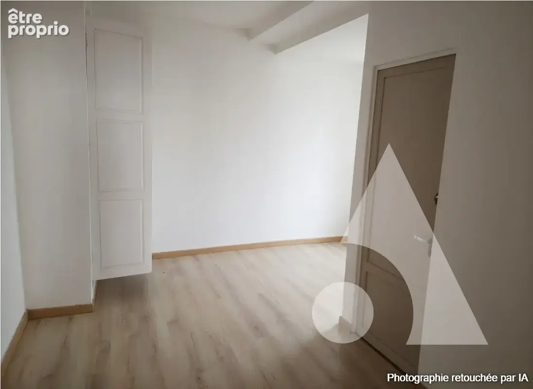 Appartement 2 pièces - salernes centre-ville 65 000 - photo 6