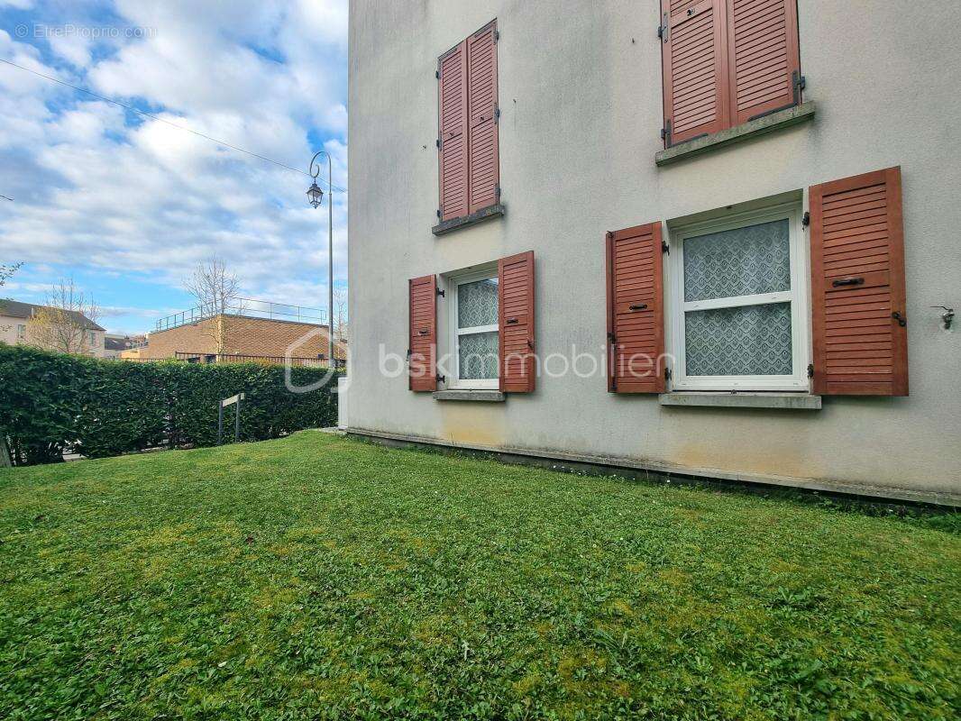 Appartement à MONTEREAU-FAULT-YONNE
