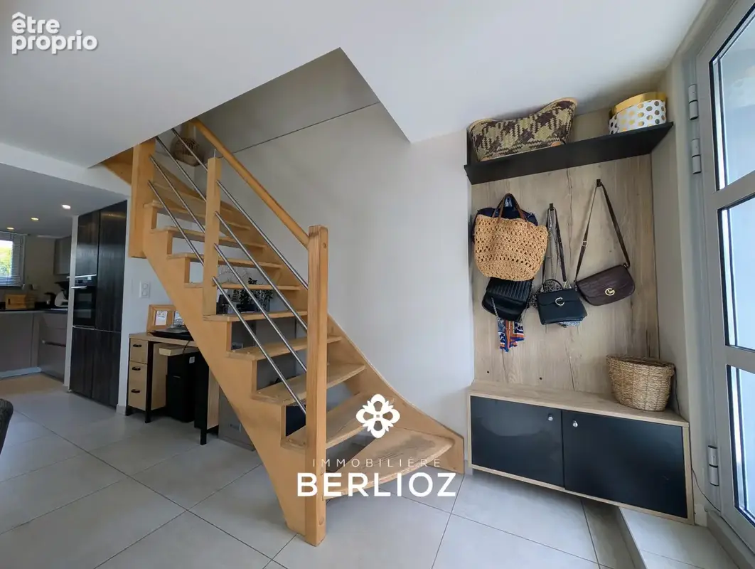 Meylan   limite montbonnot-saint-martin   maison mitoyenne 4 chambres   149 m2 au sol   jardin 300 m2   piscin - photo 20