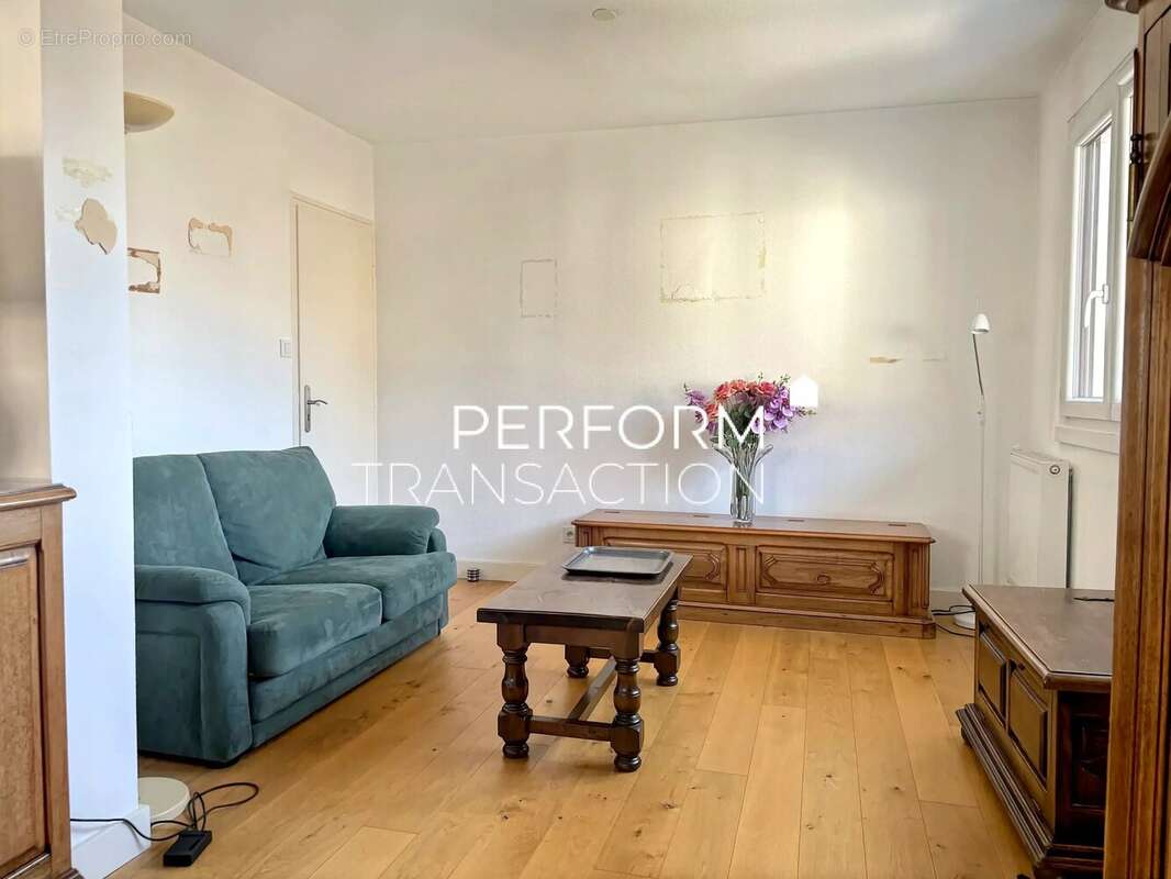 Appartement à MEYLAN