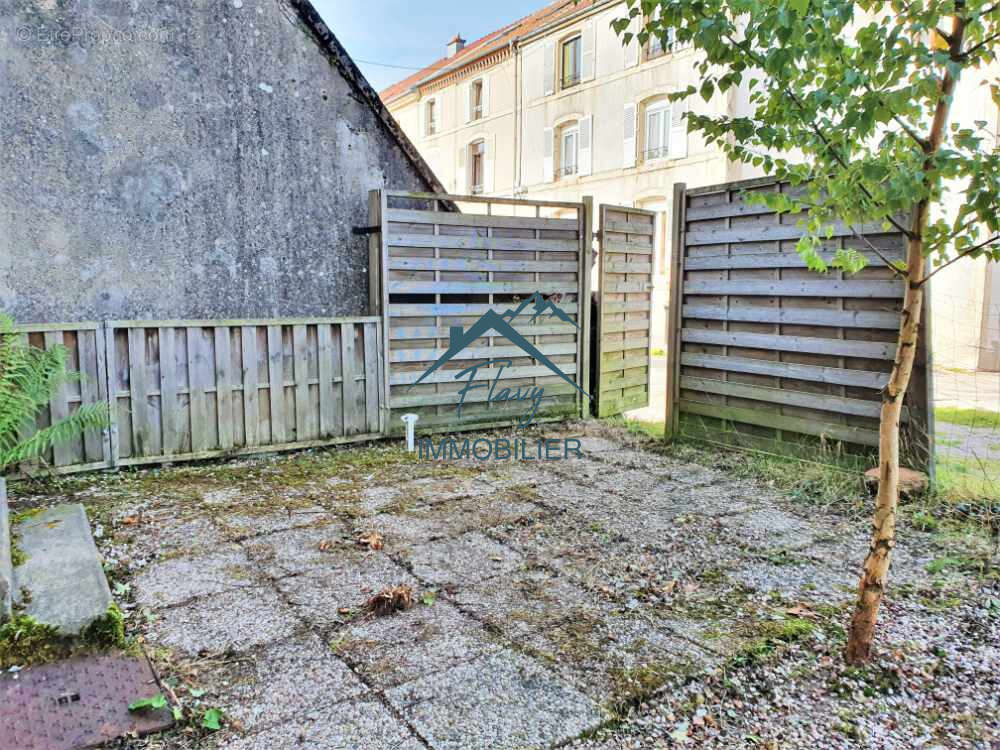 Appartement à BRUYERES