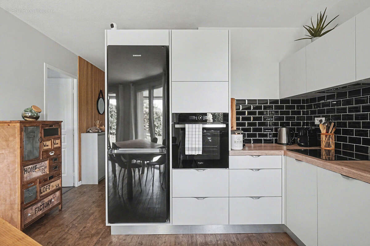 Appartement à SAINT-JEOIRE-PRIEURE