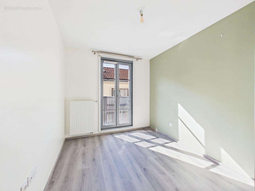 CLERMONT-FD : T3 en Rez-de-Jardin (2021) avec Terrasse et Grand Garage - photo 3