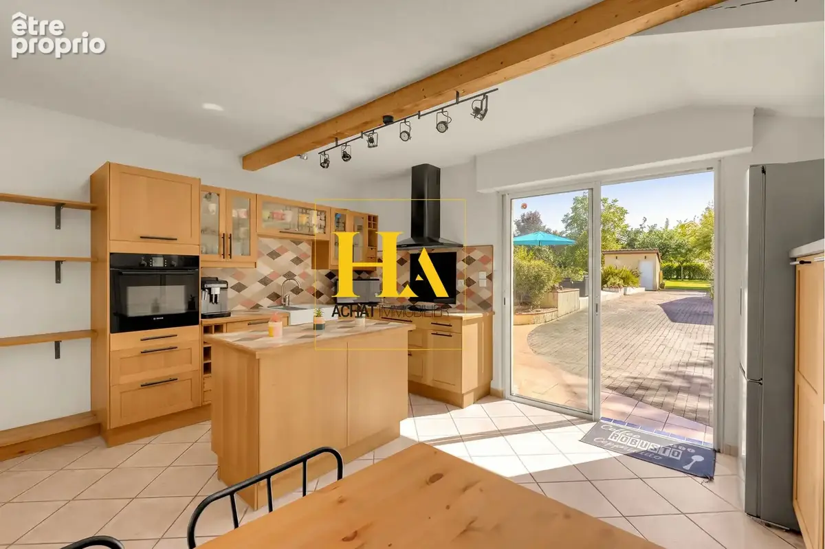 Maison plain-pied Labastide Saint-Sernin - piscine - 131m² - photo 6