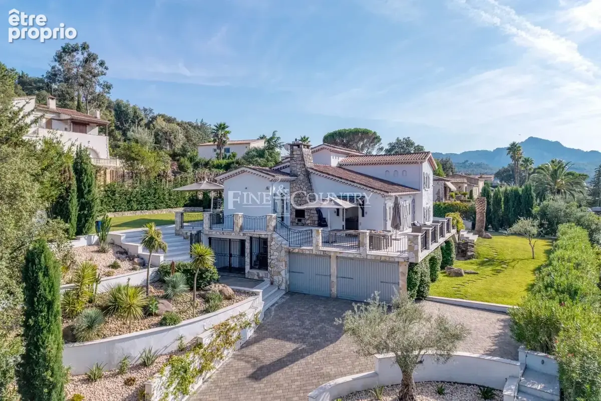 Vente villa  à Mandelieu avec piscine  et vue panoramique - photo 21