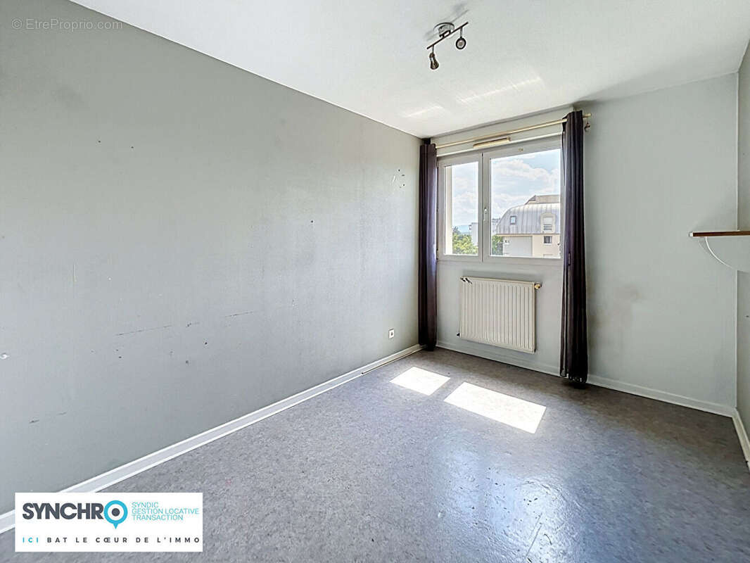 Appartement 4 pièces  avec terrasse  à 300 m de la frontière - photo 8